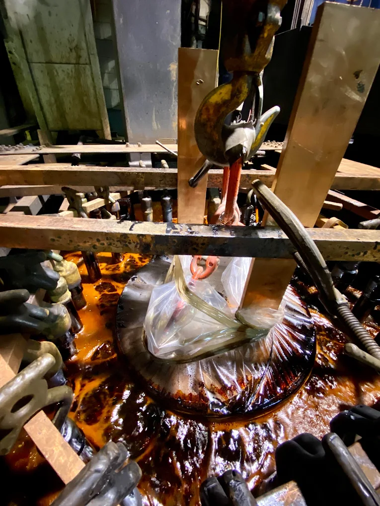 Industrial hard chrome electroplating of a steel component